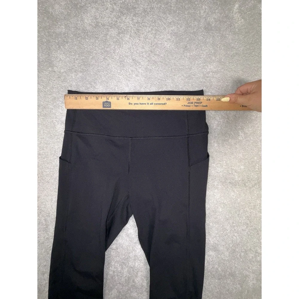 Lululemon Women's Speed Up Crop *21